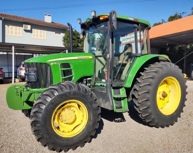 TRATOR JOHN DEERE 6110 2012